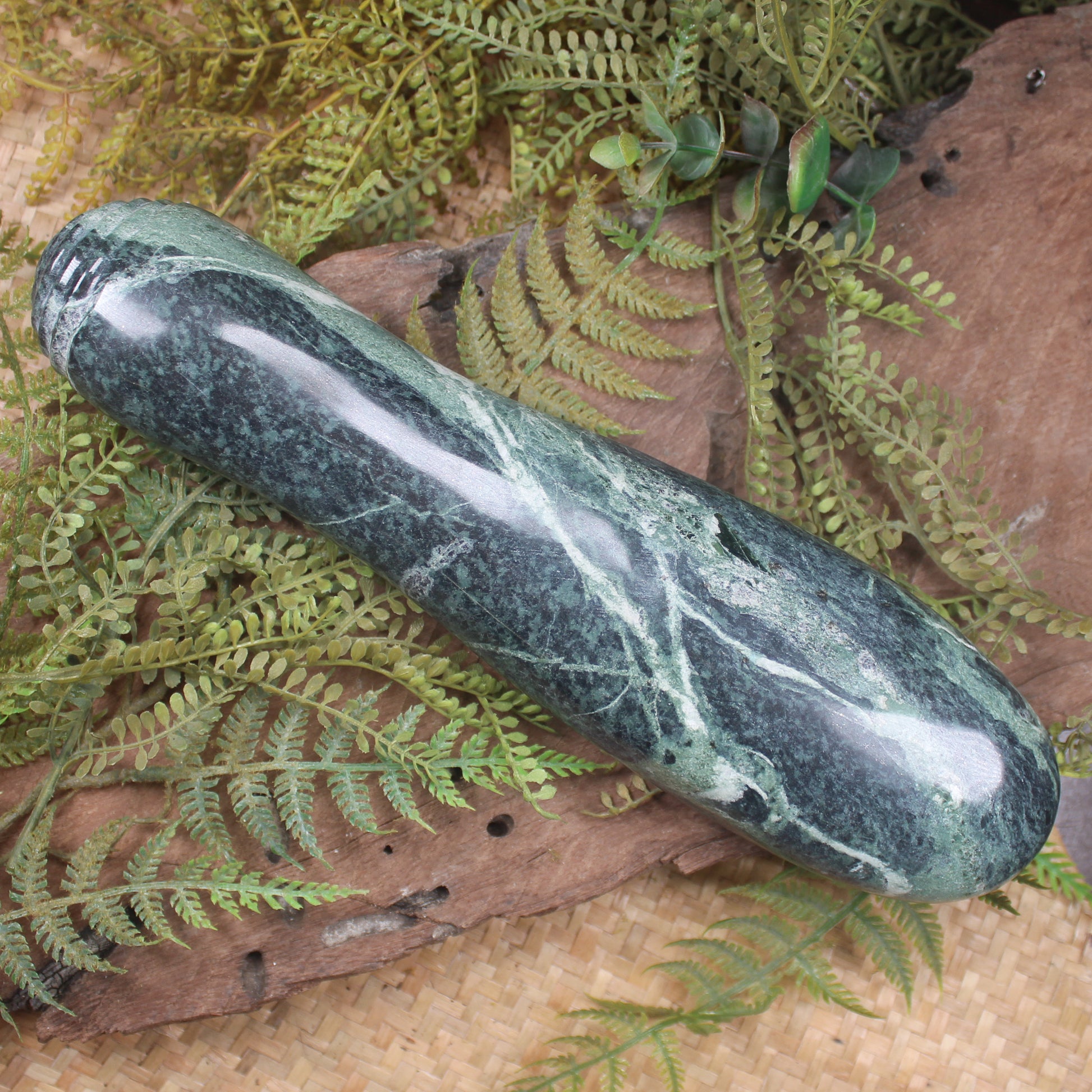 NZ Serpentine Patu Muka Flax Pounder BW318 Greenstone Shop nz-serpentine-patu-muka-flax-pounder-bw318-greenstone-shop