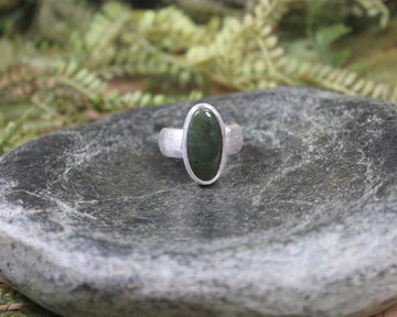 Sterling Silver Rimu Pounamu Ring - NZ Greenstone