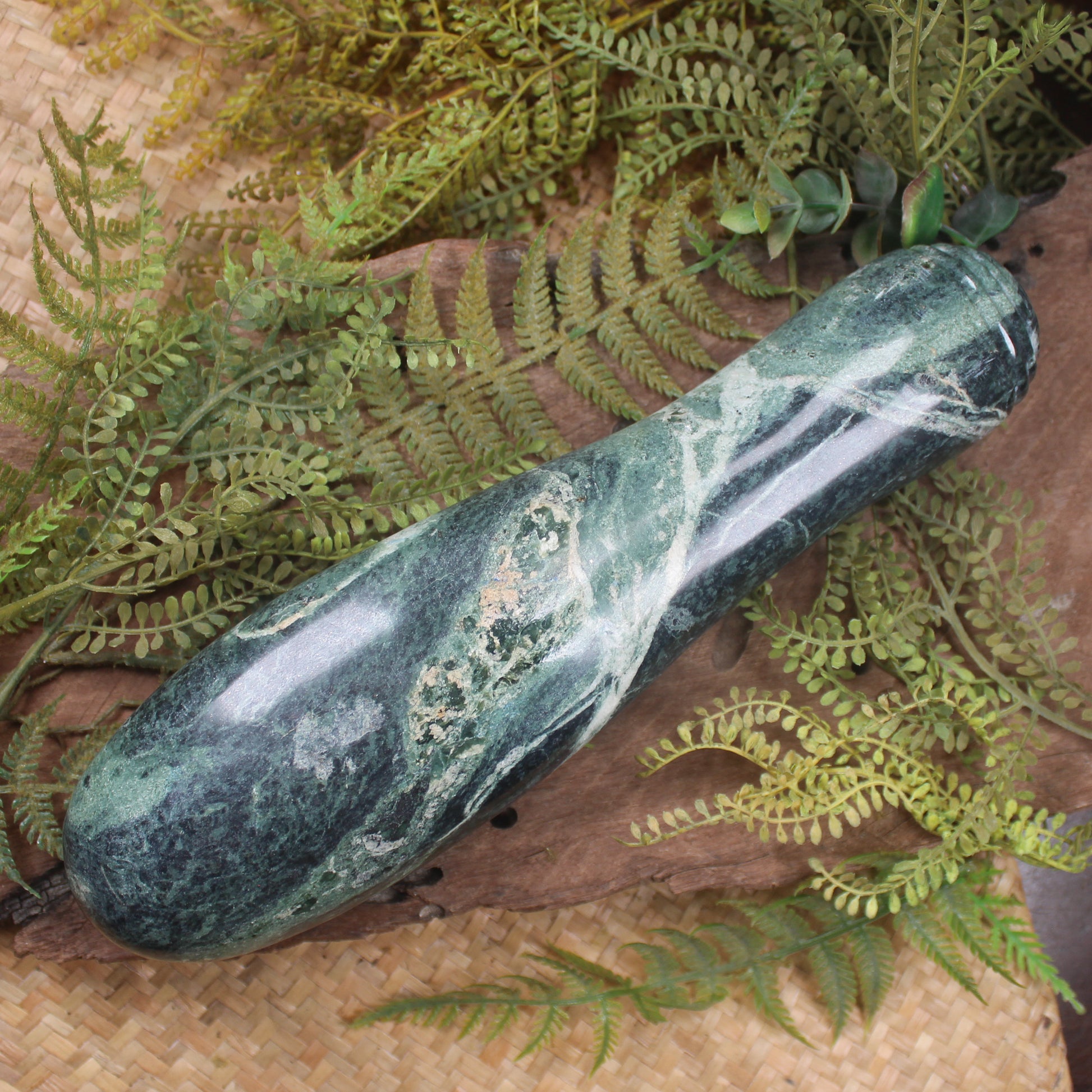 Serpentine Patu Muka