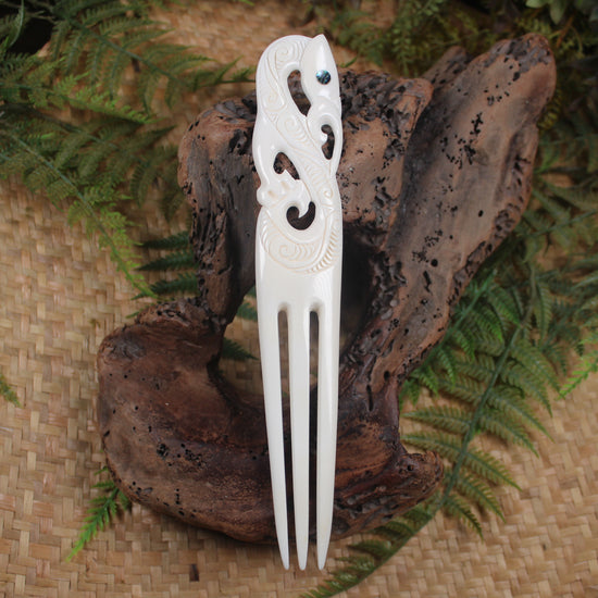 Bone Heru with Manaia 