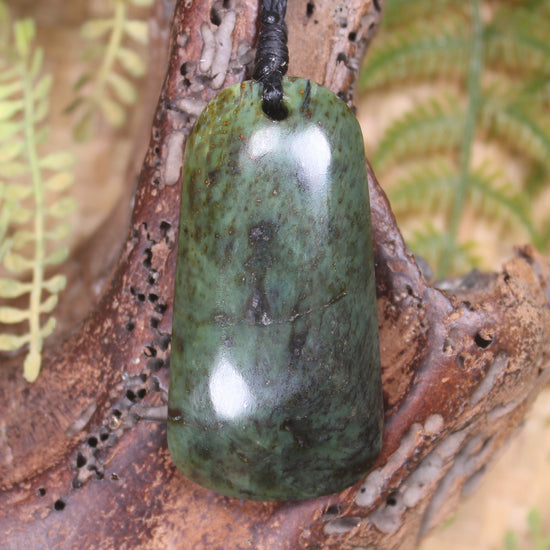 Rimu Pounamu Toki