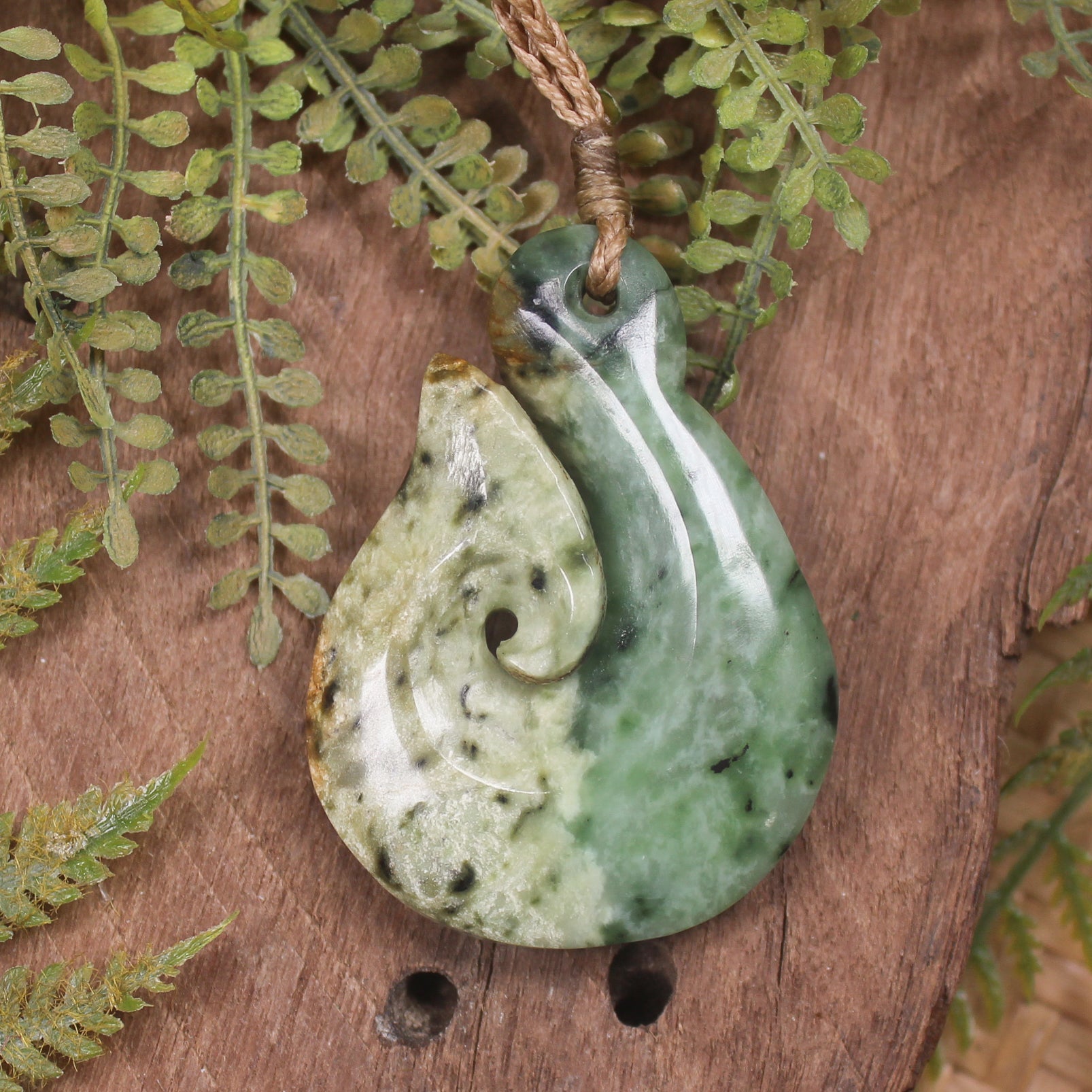 Flower Jade Hei Matau pendant  - NZ Greenstone