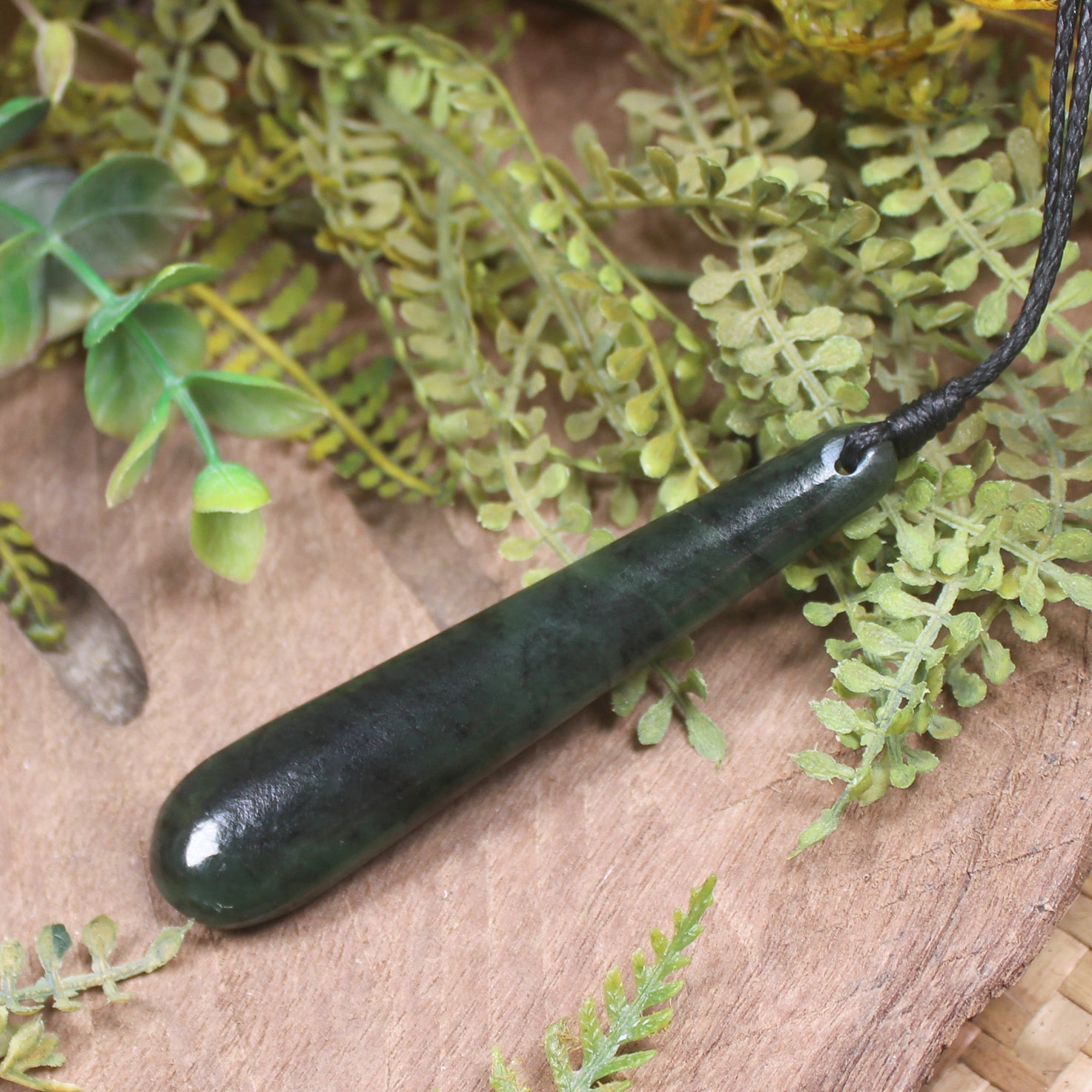 Rimu Pounamu Roimata Pendant - NZ Greenstone