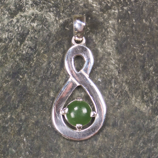 Hapopo Pounamu pendant set in Sterling Silver - NZ Greenstone