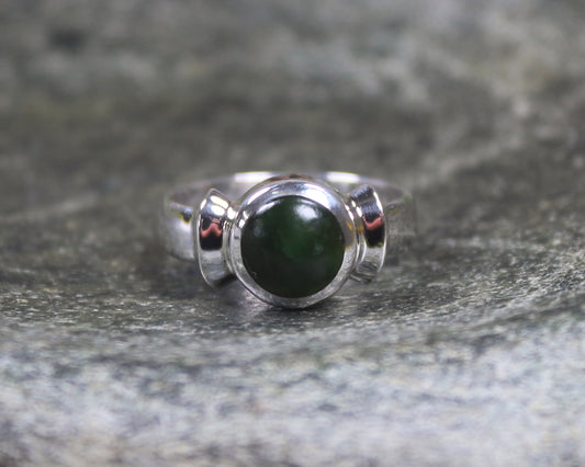Sterling Silver Kawakawa Pounamu Ring - NZ Greenstone