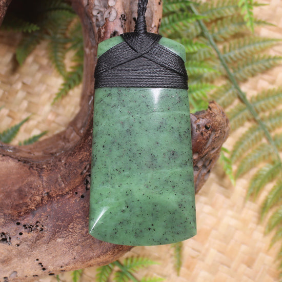 Hapopo Pounamu Toki