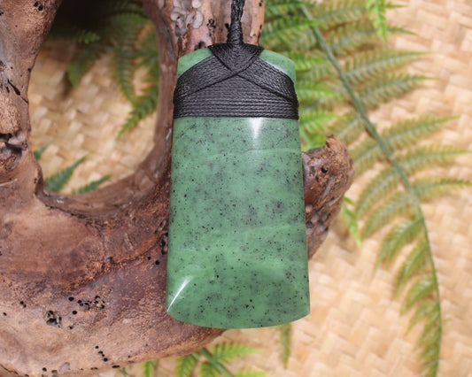 Hapopo Pounamu Toki