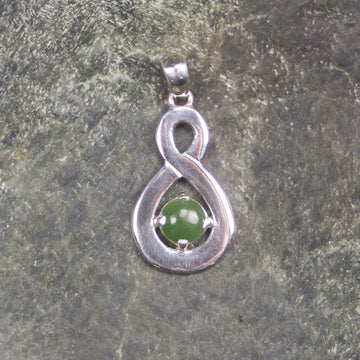 Hapopo Pounamu pendant set in Sterling Silver - NZ Greenstone