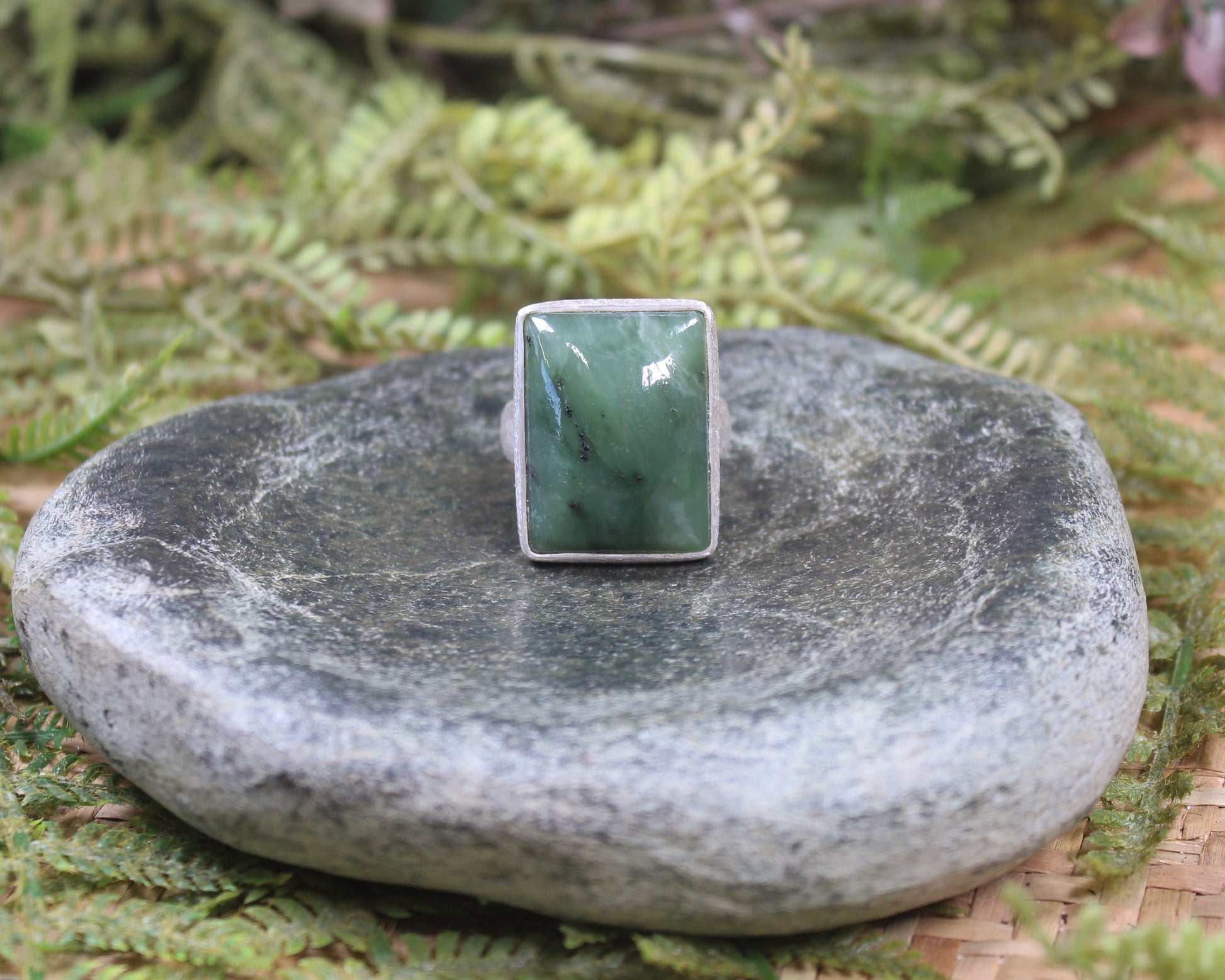 Sterling Silver Hapopo Pounamu Ring - NZ Greenstone