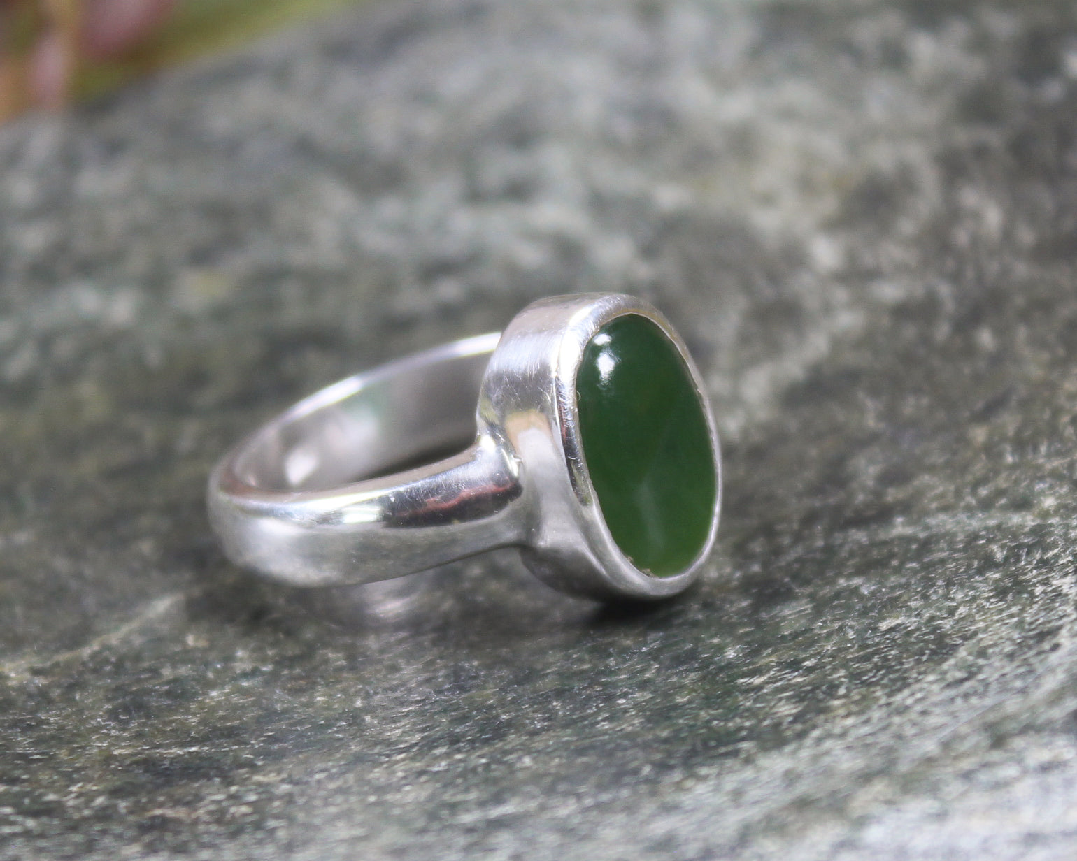Sterling Silver Kawakawa Pounamu Ring - NZ Greenstone