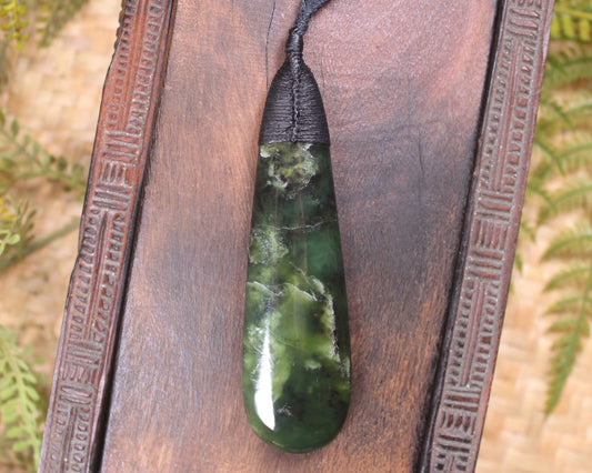 Rimu Pounamu Roimata Pendant - NZ Greenstone