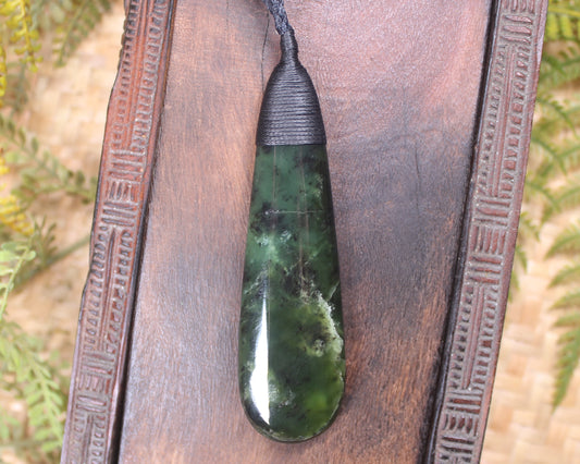 Rimu Pounamu Roimata Pendant - NZ Greenstone