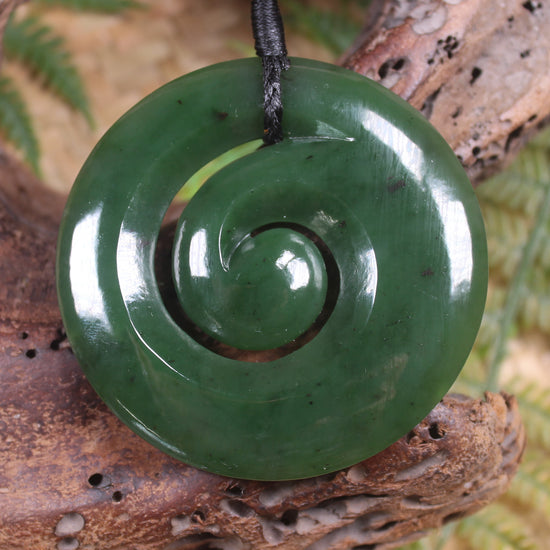Koru pendant carved from Kawakawa Pounamu - NZ Greenstone