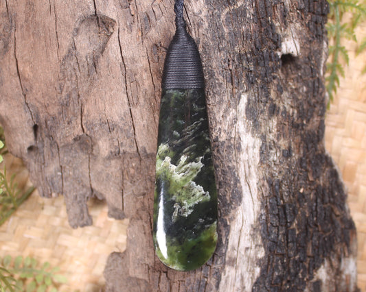 Rimu Pounamu Roimata Pendant - NZ Greenstone