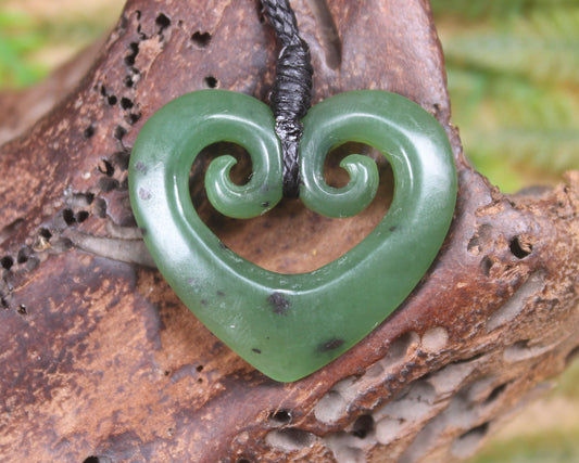 Koru Heart pendant carved from Hapopo Pounamu - NZ Greenstone