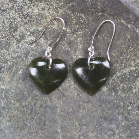 Heart Earrings carved from Kawakawa Pounamu - NZ Greenstone