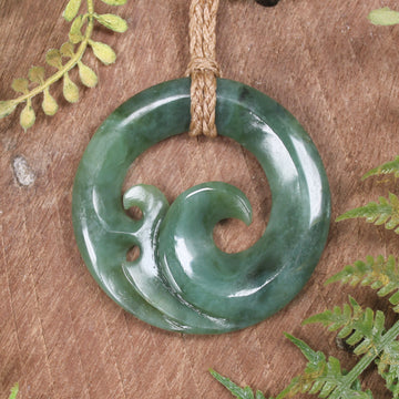Inanga Koru pendant - NZ Greenstone