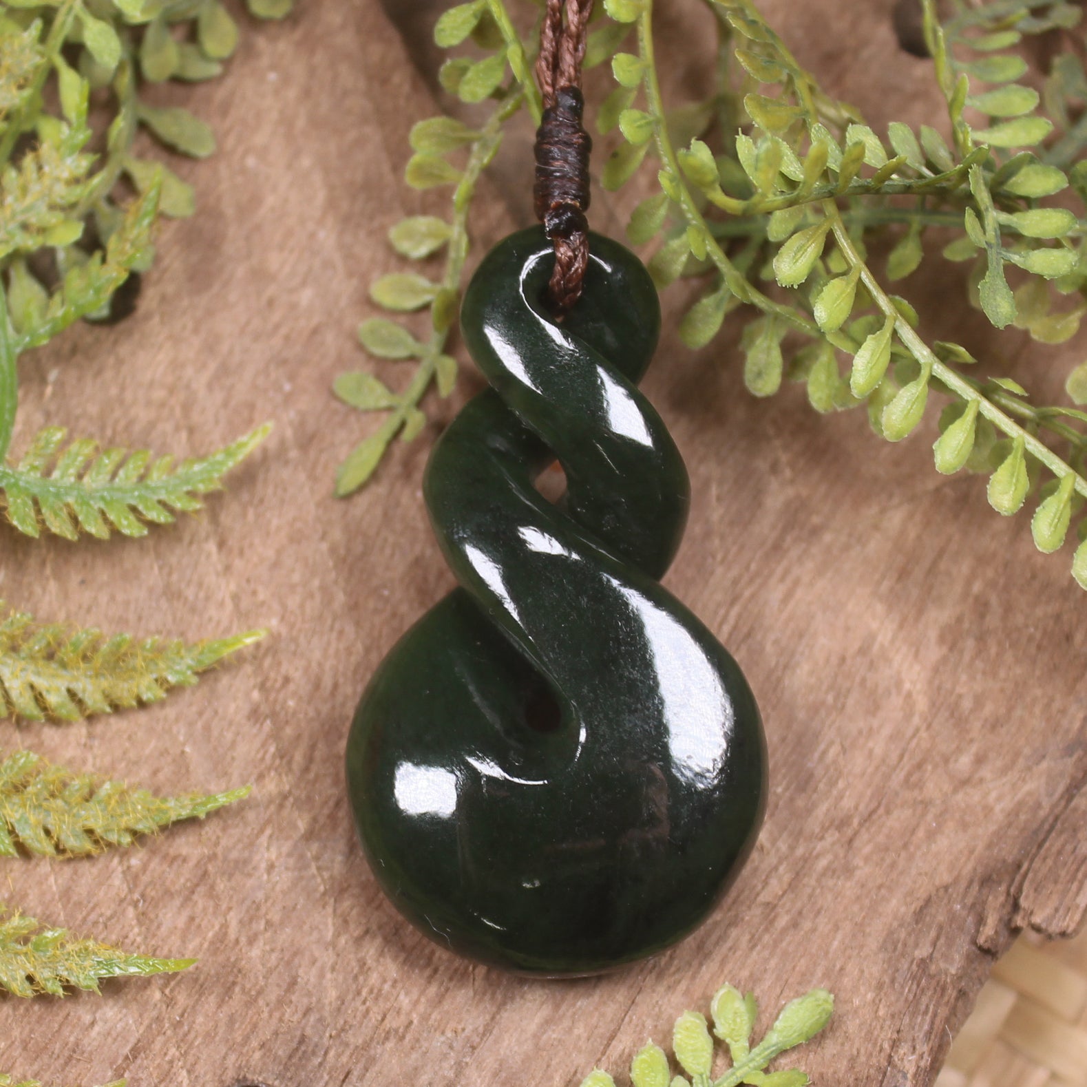 Twist carved from Rimu Pounamu - NZ Greenstone