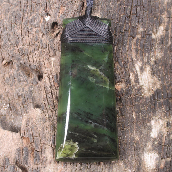 Rimu Pounamu Toki