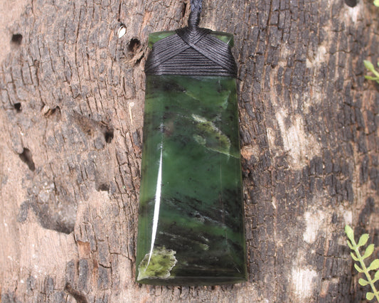 Rimu Pounamu Toki