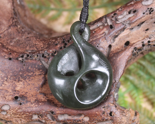 Twist carved from Rimu Pounamu - NZ Greenstone