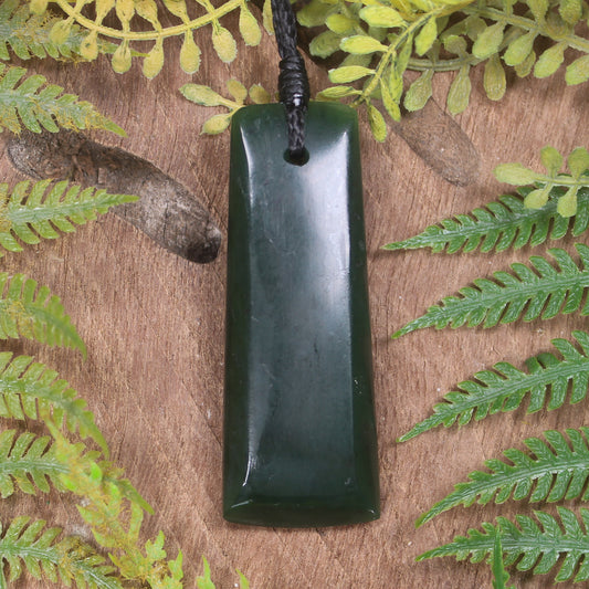 Kawakawa Pounamu Toki