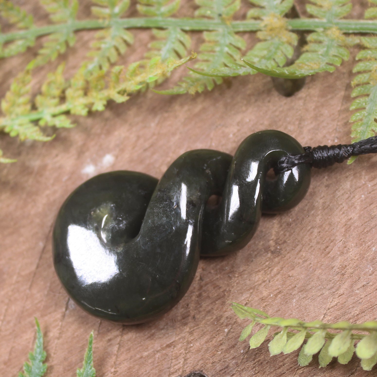 Twist carved from Rimu Pounamu - NZ Greenstone
