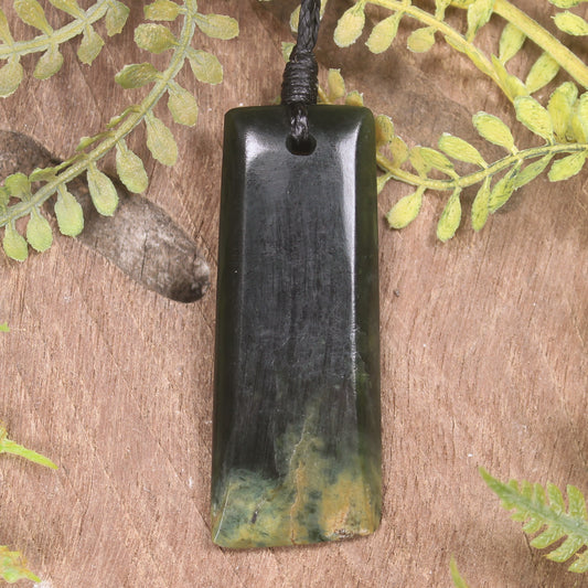Flower Jade Pounamu Toki