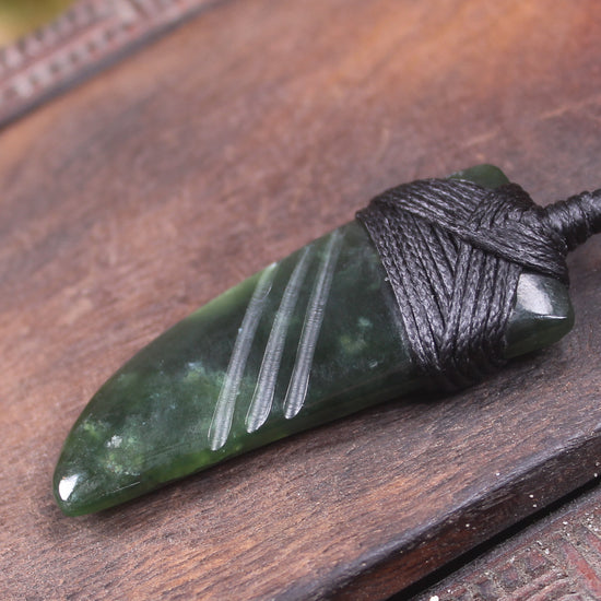 Taniwha Tooth or Niho carved from Kawakawa Pounamu - NZ Greenstone