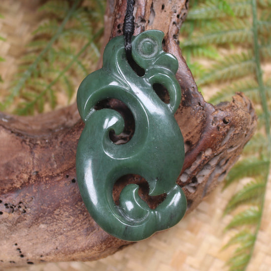 Manaia carved from Kawakawa Pounamu - NZ Greenstone