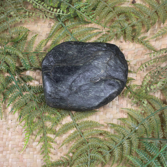 Freeform Kawakawa Pounamu Sculpture