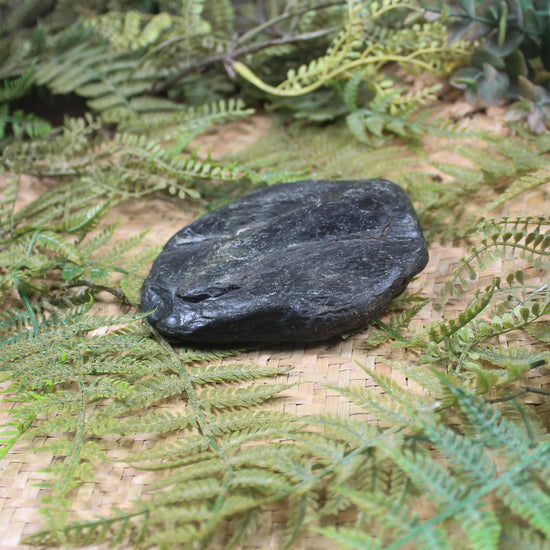 Freeform Kawakawa Pounamu Sculpture
