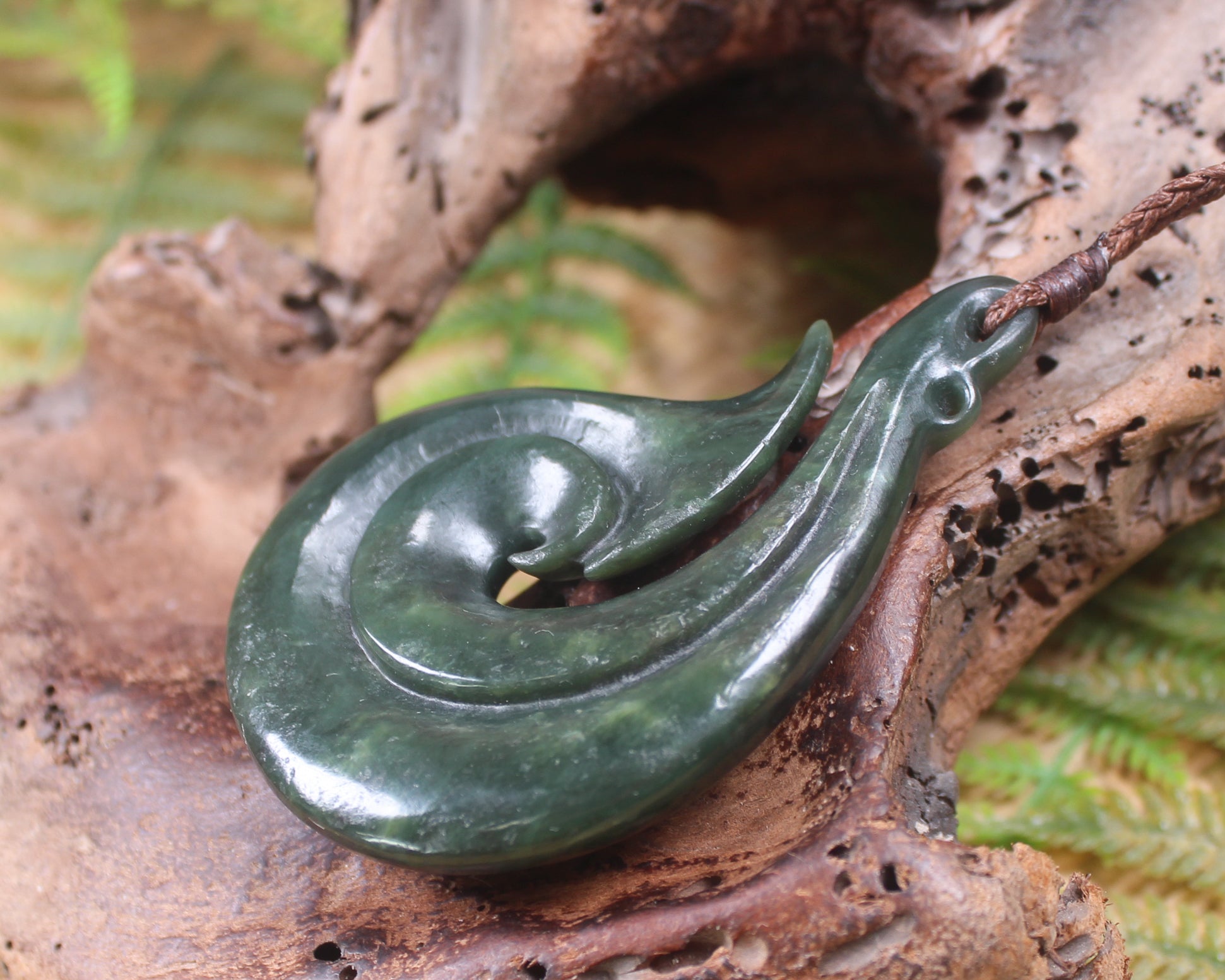 Hei Matau or Fish Hook carved from Kawakawa Pounamu - NZ Greenstone