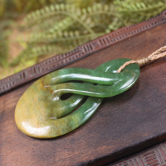 Twist or Pikorua carved from Flower Jade Pounamu - NZ Greenstone