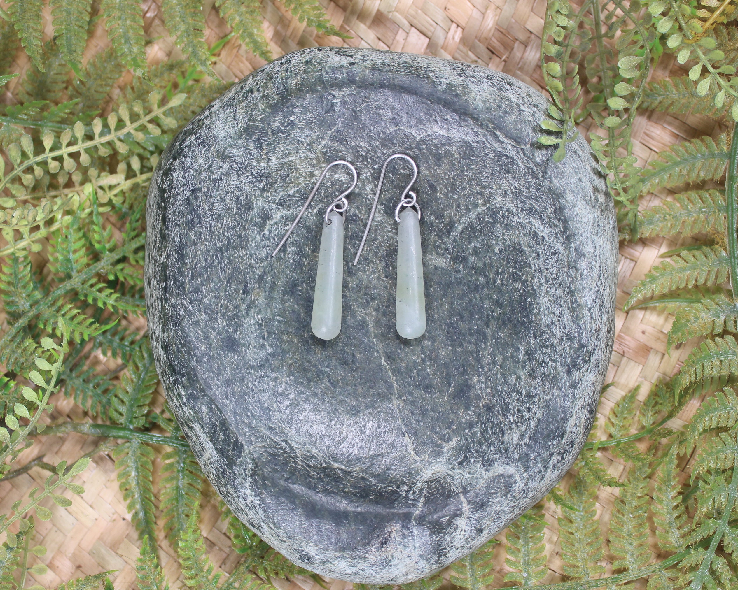 Roimata earrings carved from Grossular Garnet