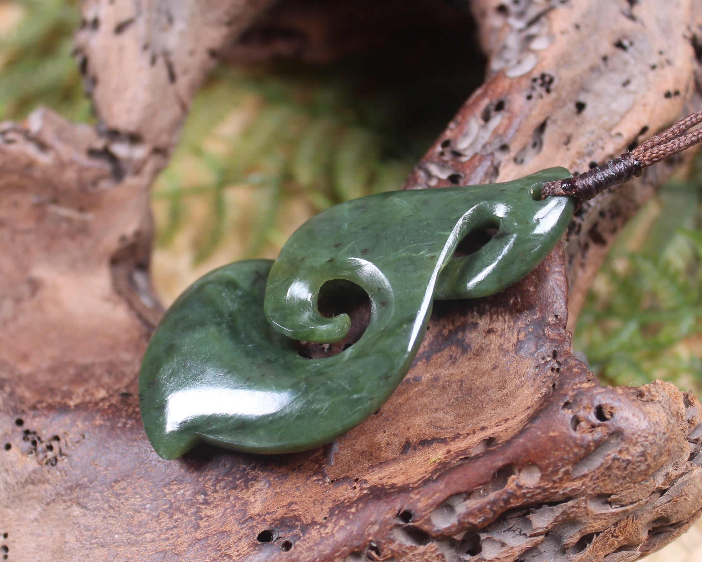 Koru Twist carved from Hapopo Pounamu - NZ Greenstone