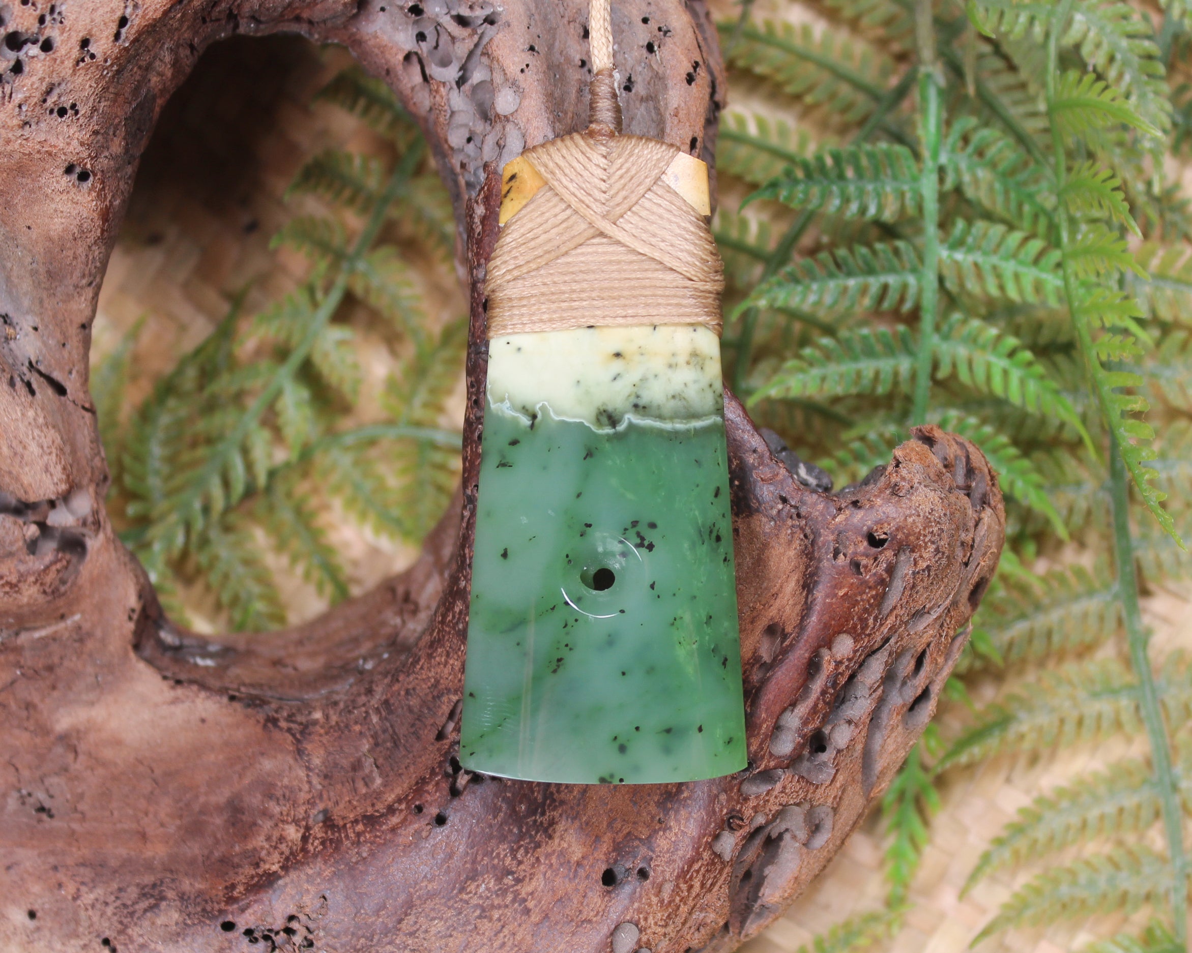 Toki or Adze with Koru carved from Hapopo Pounamu - NZ Greenstone