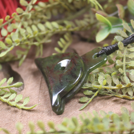 Rimu Pounamu Dog Whistle Pendant - NZ Greenstone