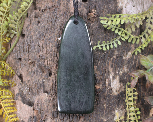 Kawakawa Pounamu Toki