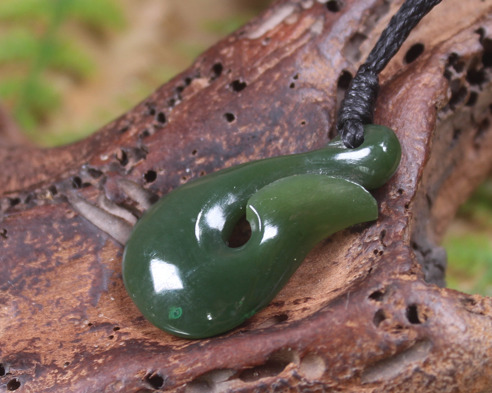 Hei Matau or Fish Hook carved from Kawakawa Pounamu - NZ Greenstone