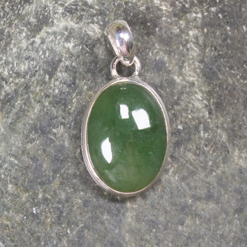 Hapopo Pounamu pendant set in Sterling Silver - NZ Greenstone