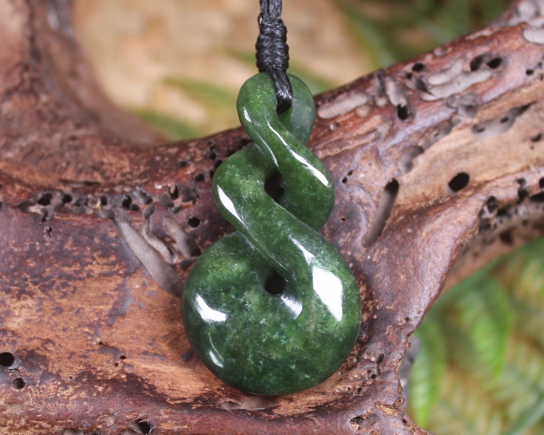 Twist carved from Kawakawa Pounamu - NZ Greenstone