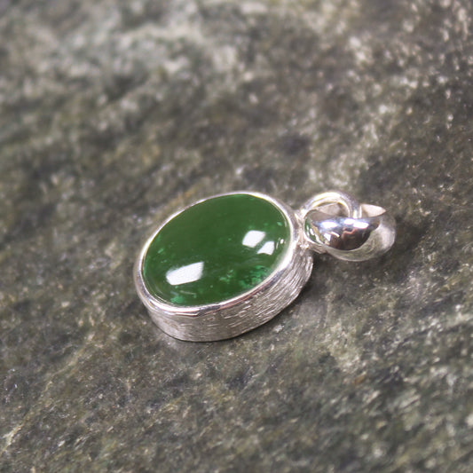 Hapopo Pounamu pendant set in Sterling Silver - NZ Greenstone