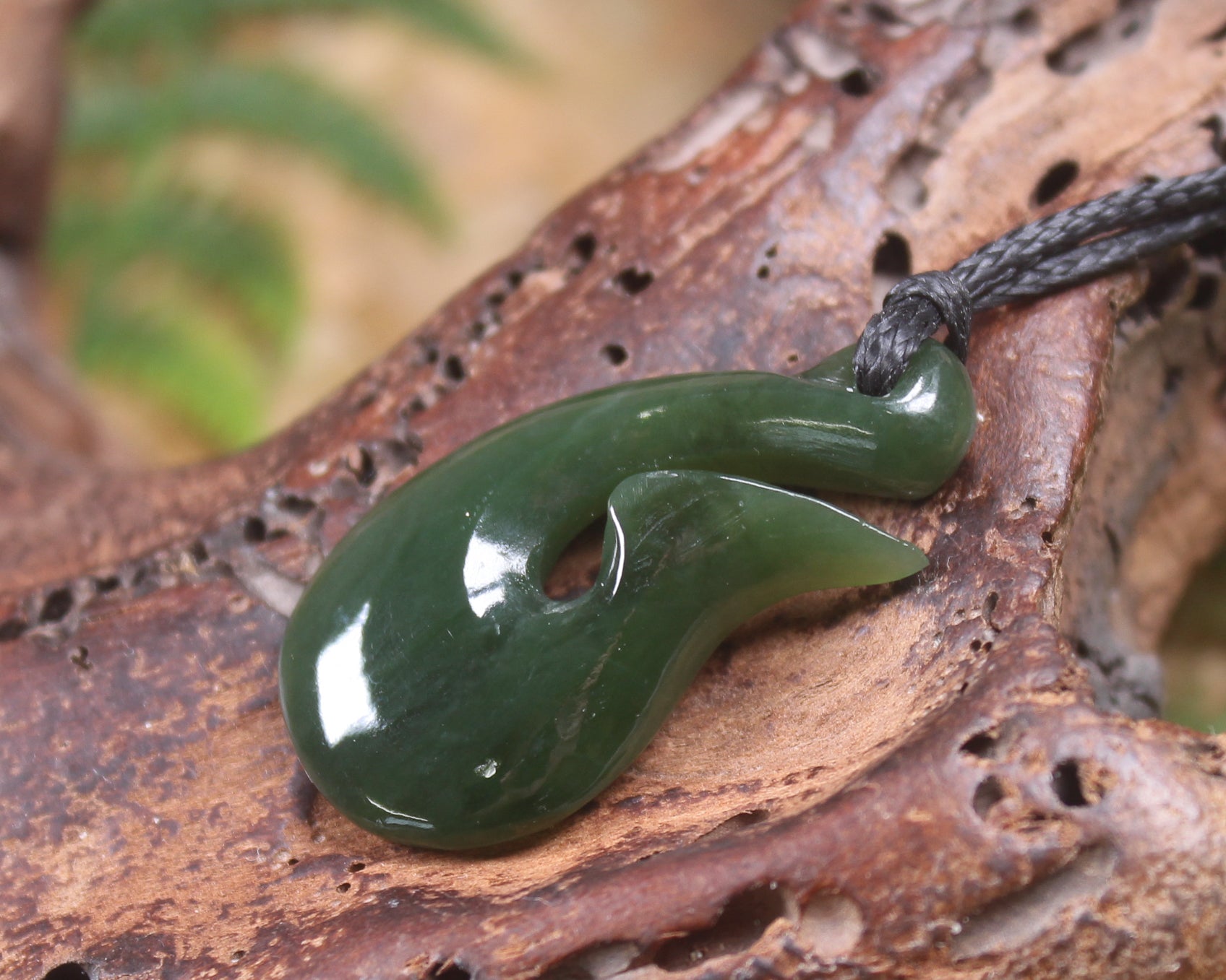 Hei Matau or Fish Hook carved from Kawakawa Pounamu - NZ Greenstone