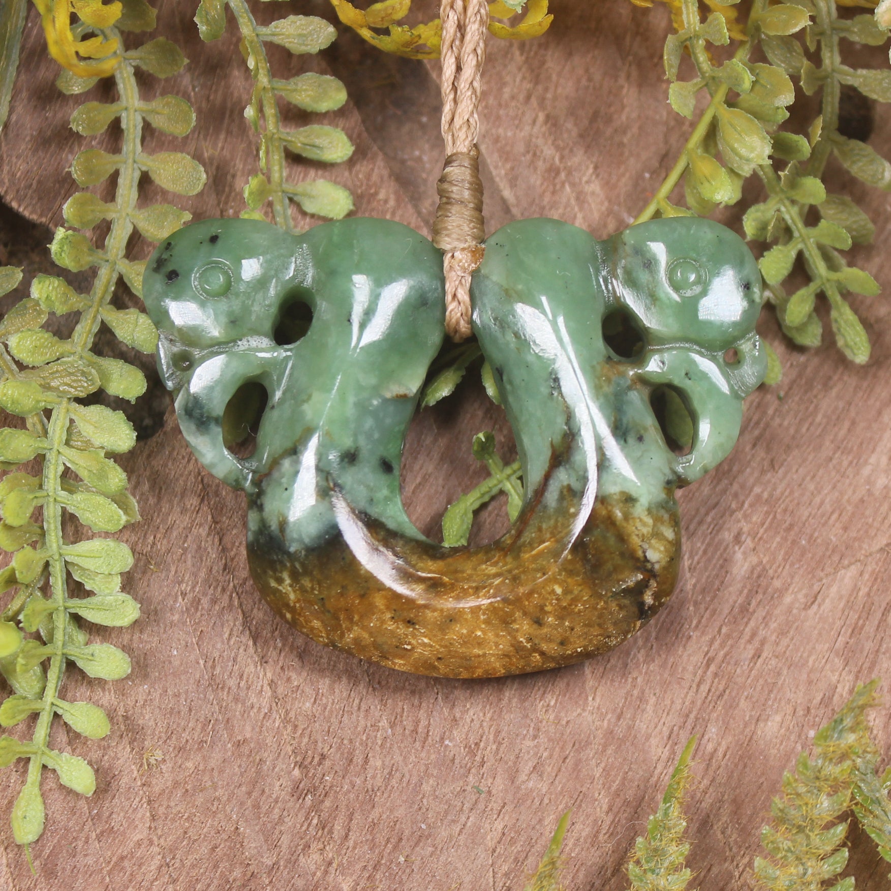 Flower Jade Pounamu Pekapeka Pendant -  NZ Greenstone