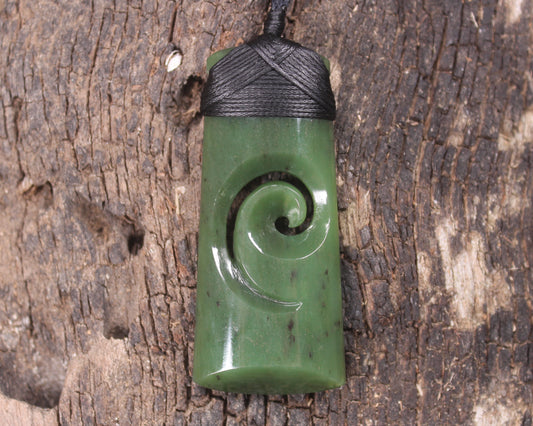 Toki or Adze with Koru carved from Hapopo Pounamu - NZ Greenstone