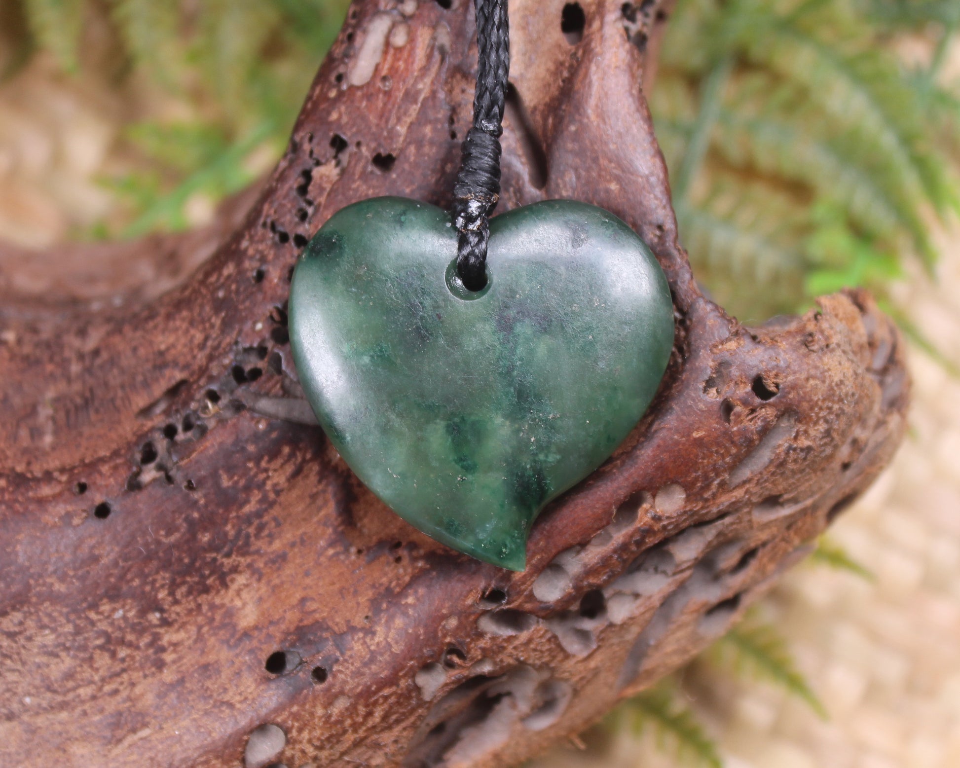 Heart carved from Kawakawa Pounamu - NZ Greenstone