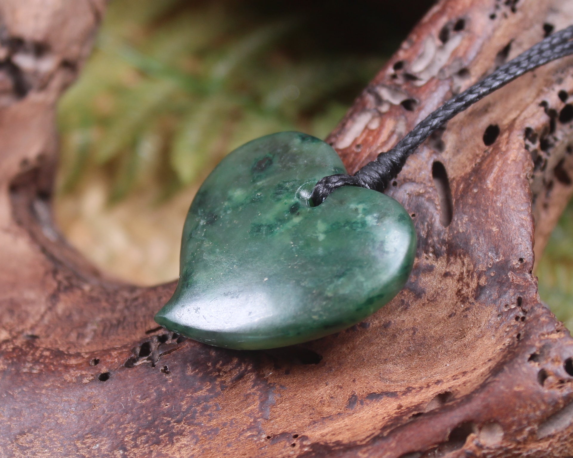 Heart carved from Kawakawa Pounamu - NZ Greenstone