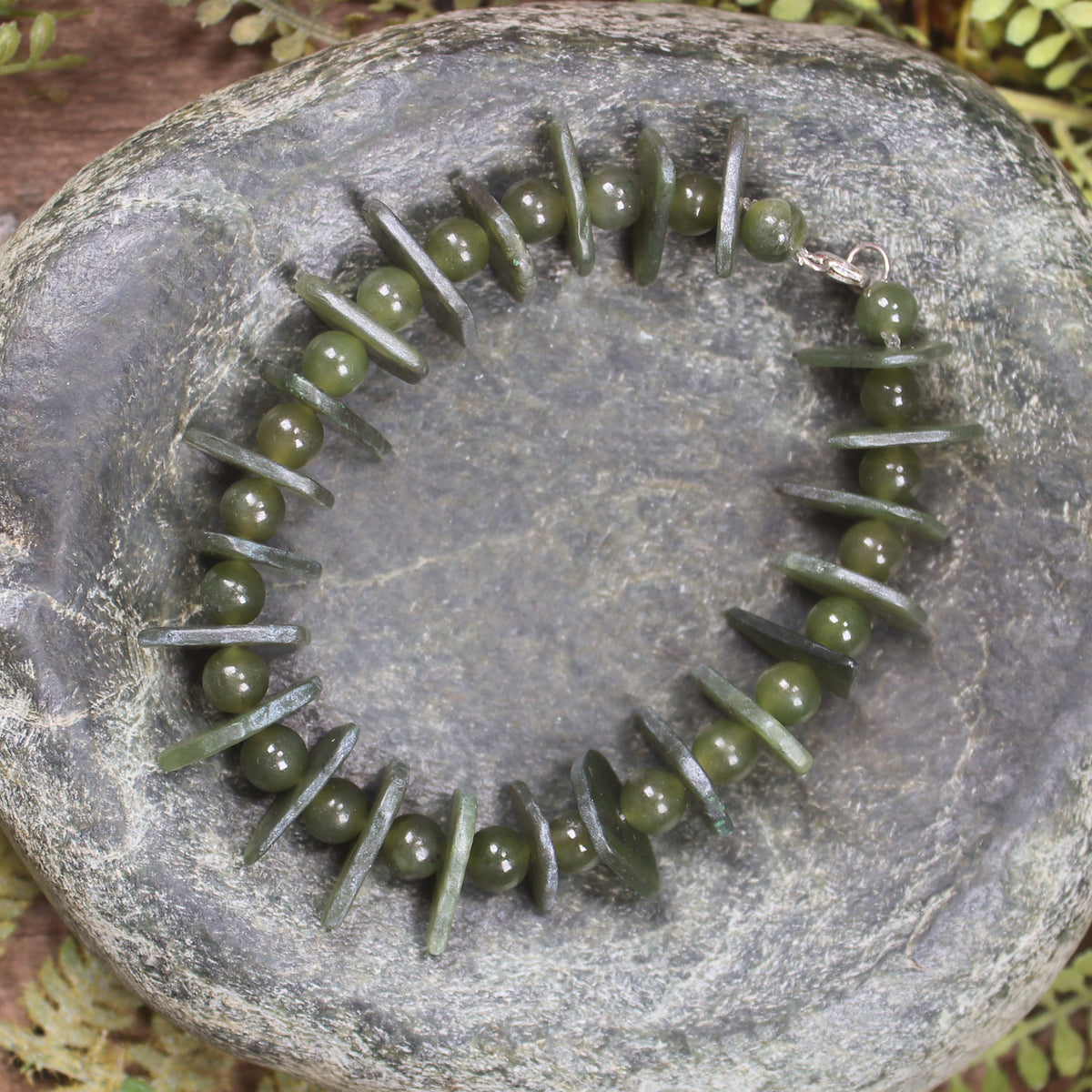 Hapopo Pounamu Sterling Silver beaded bracelet - NZ Greenstone