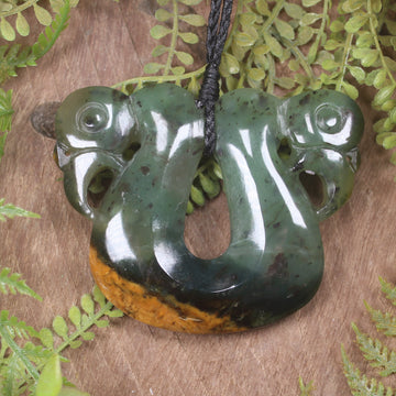 Flower Jade Pounamu Pekapeka Pendant -  NZ Greenstone